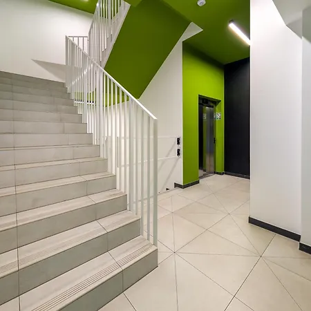 Chorwacka Garden By Bookinghost Wrocław