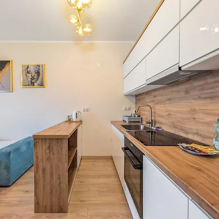 Chorwacka Garden By Bookinghost * Wrocław