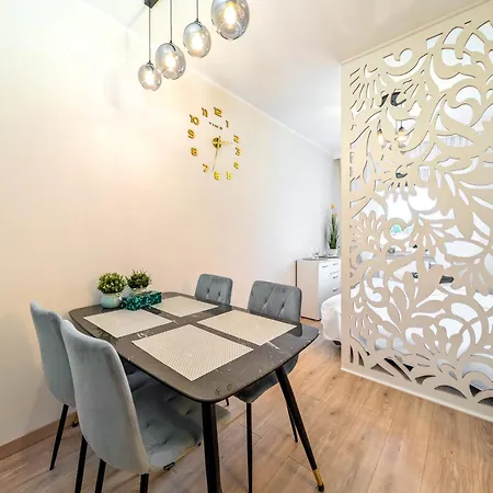 Chorwacka Garden By Bookinghost Lägenhet Wrocław