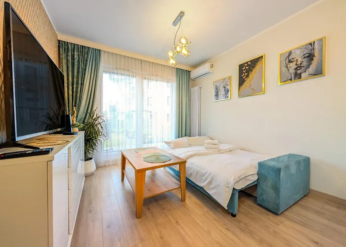 Chorwacka Garden By Bookinghost * Breslavia